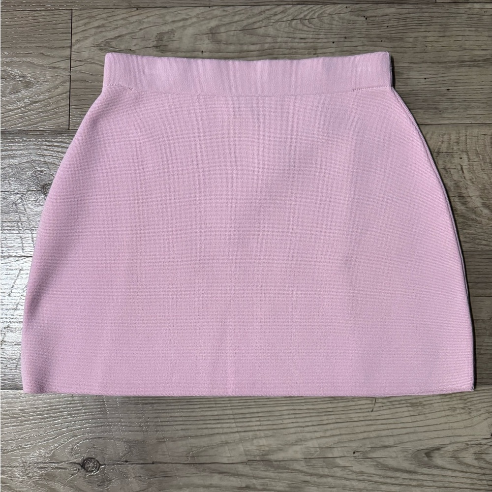 Zara Soft Pink Mini Skirt - Straight Silhouette